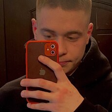 Даня, 22, Барнаул