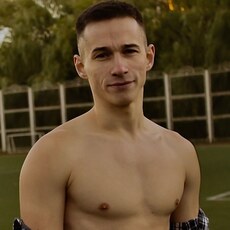 Богдан, 26, Гвардейск