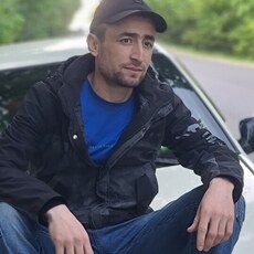 Виталя, 32, Цивильск