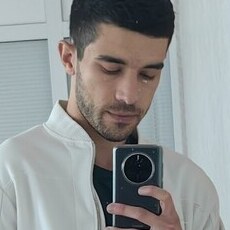 Олеж, 27, Приволье