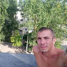 Виталий, 30, Обь