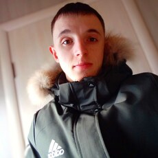 Андрей, 23, Надым