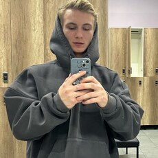 Кирюха, 22, Нягань