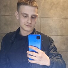 Дмитрий, 22, Карталы