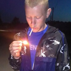 Платон, 32, Дербент