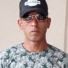 Леонид, 51, Северск (ДНР)