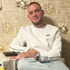 Антон, 28, Красноярск