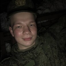 Толя, 23, Емва