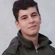 Кузьма, 21, Межгорье