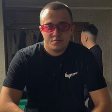 Миша, 25, Новочеркасск