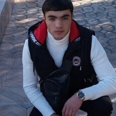 Елисей, 26, Вахрушево