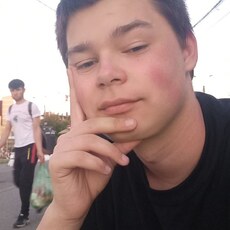 Анатолий, 21, Тобольск