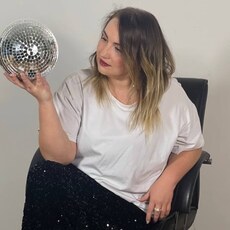 Катя, 39, Родники
