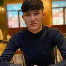 Аркадий, 26, Тверь