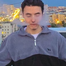 Виталя, 22, Щёкино