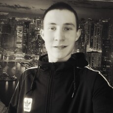 Лука, 20, Снежное