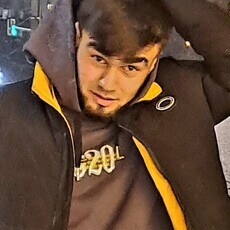 Степан, 22, Александровск-Сахалинский