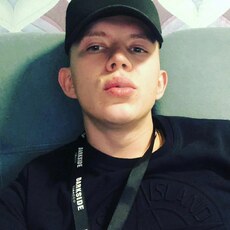 Виссарион, 30, Высоковск
