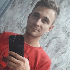 Игорь, 27, Красный Лиман