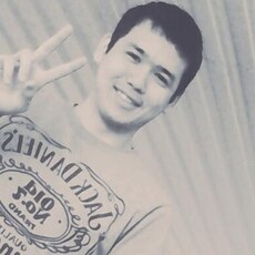Афанасий, 28, Шарыпово