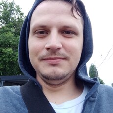 Демид, 32, Светлогорск