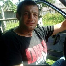 Юлиан, 40, Сенгилей