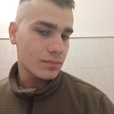 Антон, 23, Уфа