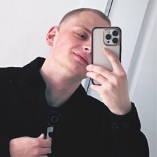 Платоша, 23, Мариинск