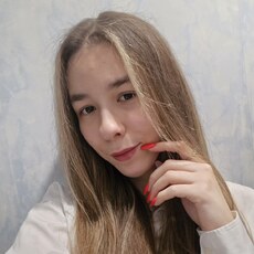Александра, 22, Ирбит