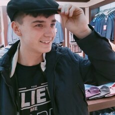 Серёга, 21, Красновишерск