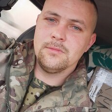 Ден, 36, Бирюч