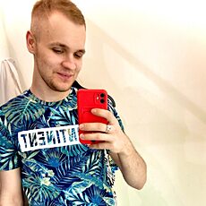 Игнат, 27, Первоуральск