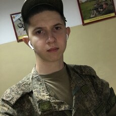 Андрей, 23, Серов