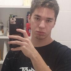 Юрий, 22, Ельня