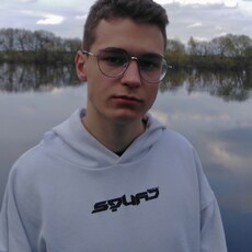 Матвей, 20, Куса