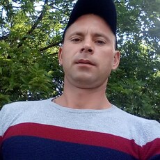 Ден, 35, Серов