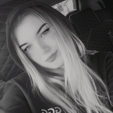 Сеня, 23, Петровское