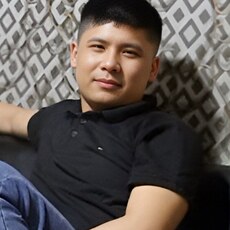 Толя, 27, Мелитополь