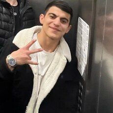 Ростислав, 22, Певек