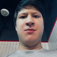 Лев, 21, Богородск