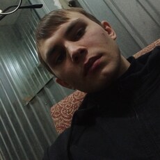 Константин, 23, Голая Пристань