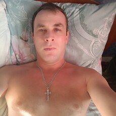 Лёня, 35, Байкальск