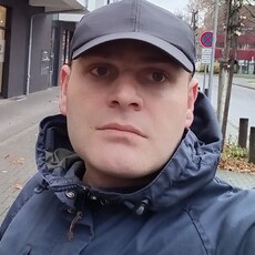 Кир, 34, Емва
