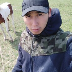 Арсений, 25, Клин