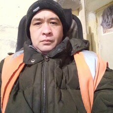 Исаак, 35, Усолье