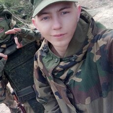 Александр, 21, Сельцо