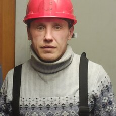 Артём, 38, Туран