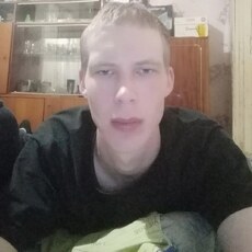 Анатолий, 25, Сурск