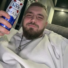 Георгий, 26, Артёмовский