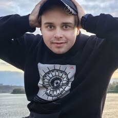 Толя, 24, Ейск